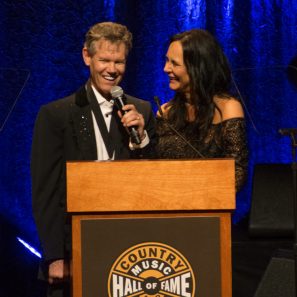 Watch Randy Travis’ Amazing Performance of “Amazing Grace” at His Country Music Hall of Fame Induction